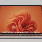 MacBook Pro Orange Screen